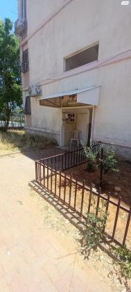 נחום 27 (רמת ידין)