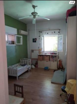 טביוב 4 (בצרון)