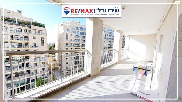 משה זילברג 28 (רמת שרת)