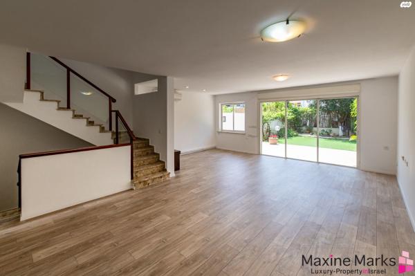 מנחם סבידור (רמת פולג)