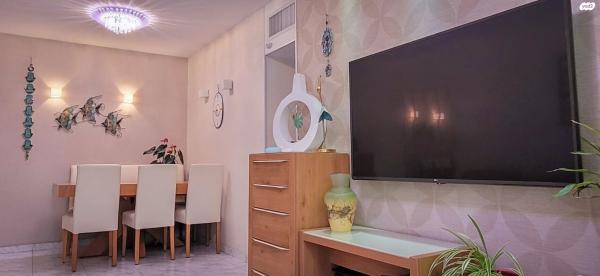 אבא אחימאיר 26 (קריית מנחם בגין)