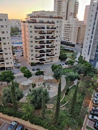 ונגרובר 5 (אם המושבות)