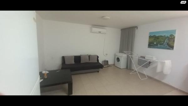 נחום 27 (רמת ידין)