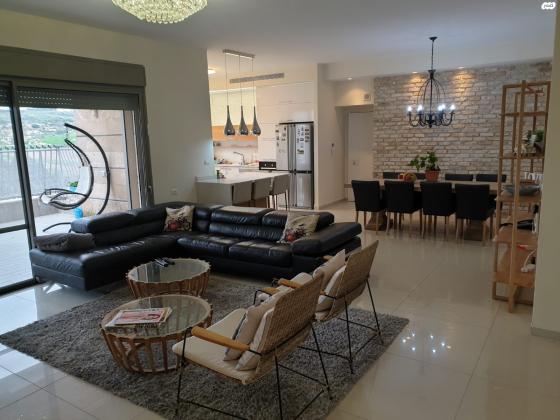 הארי השואג 15 (גבעת הרקפות)