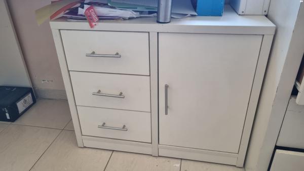 שולחן כתיבה/ מחשב פינתי של