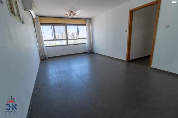 החיננית (שער העליה)