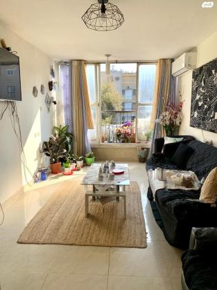 מחרוזת 35 (יפו ד)