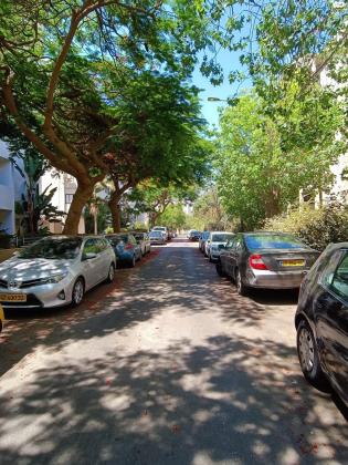 הסבוראים 15 (נוה אביבים)