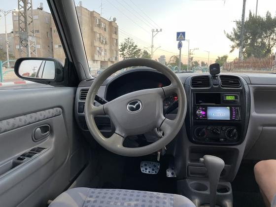 מאזדה דמיו (2002)