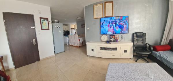 הרב יצחק בן חנן (נאות גנים)