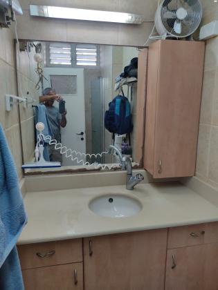 ארון אמבטיה רוחב 114 ס"מ,