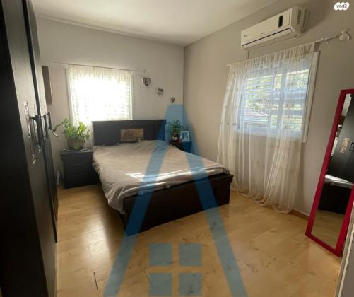 האחים טרבס 13 (ביל"ו)