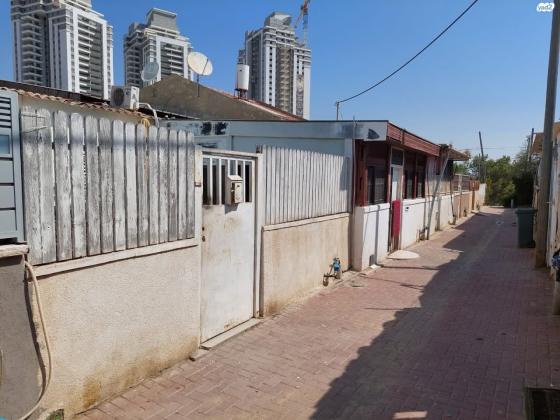 יציאת אירופה (שכונה ה)