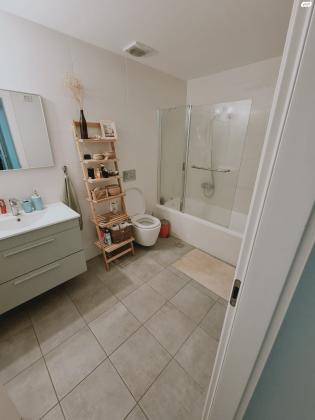 דרך זאב ז'בוטינסקי 105 (שכונת הגפן)