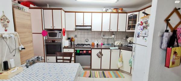 שבט אשר 17 (עמישב)