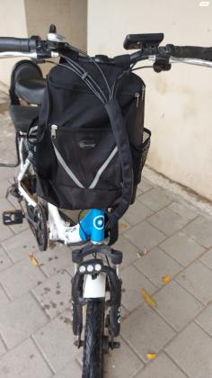 אופניים חשמליים עם 2 כסאות