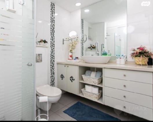 דב בר בורוכוב 4 (רמות רמז)