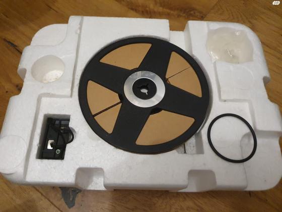 מקרן 8 מ"מ של חברת Sankyo