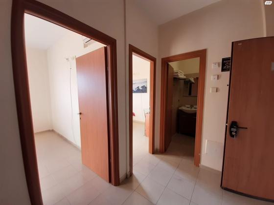 אביה השופט 1 (שכונה ד)