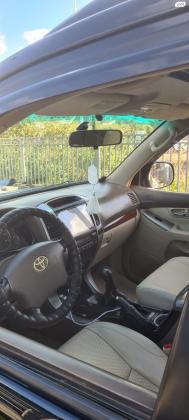 טויוטה לנד קרוזר קצר (2008)