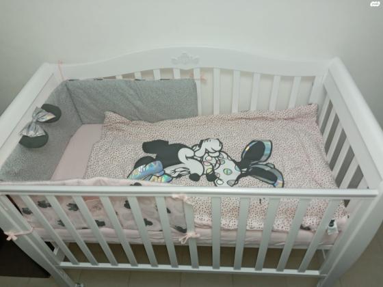 מיטת תינוק מדגם רומא שילב