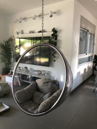 כסא בועה תלוי