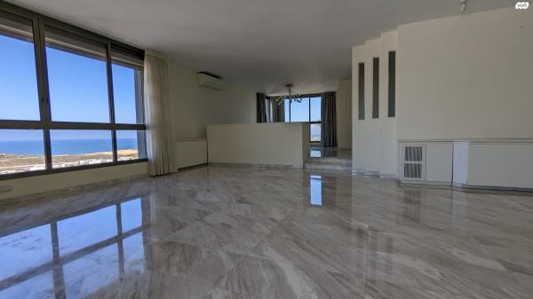 אבשלום חביב (רמת אביב ג)