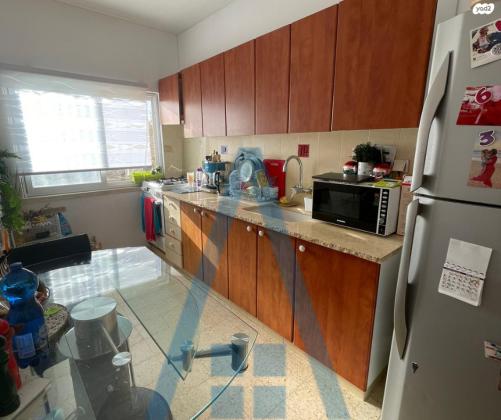 האחים טרבס 13 (ביל"ו)