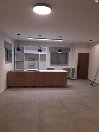 הרב קוק (מוצקין הותיקה)