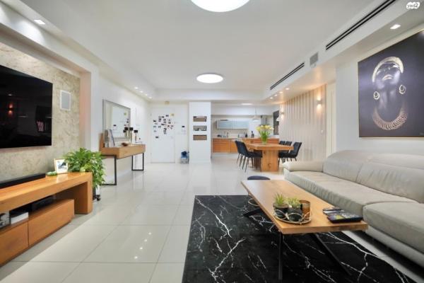 אהרון מסקין (כפר גנים ג)