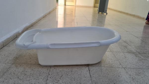 אמבטיה "חצי חצי" של שילב,