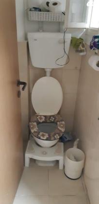 ארלוזורוב 64 (מרכז)