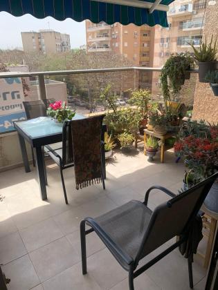 רחל (מרכז העיר)