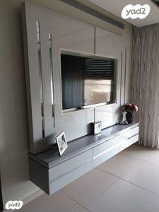 פרופ' יובל נאמן 17 (רחובות המדע)