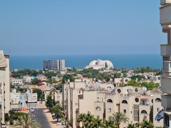 שדרות מונטיפיורי 4 (גני ברנע)