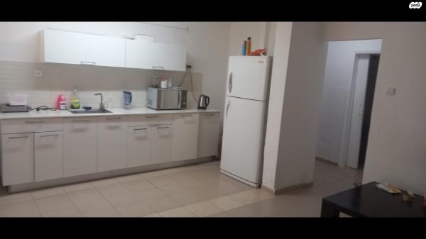 נחום 27 (רמת ידין)