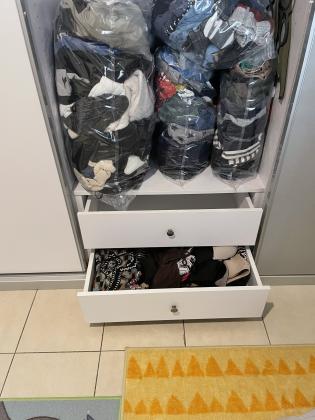 ארון 3 דלתות הזזה, במצב מצויין