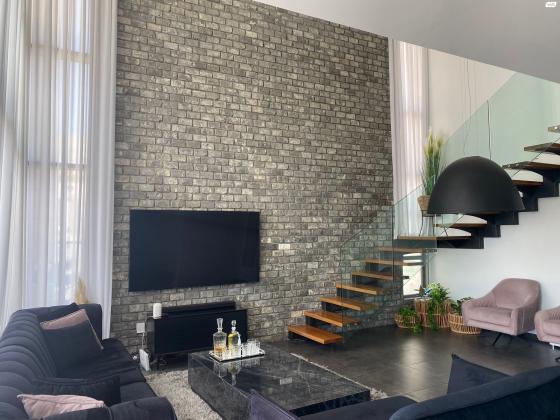 גולדה מאיר 13 (קרית ראשון;קריית כרמים)