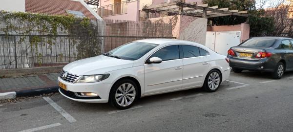 פולקסווגן פאסאט CC (2013)