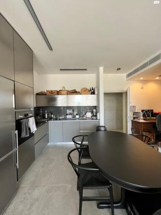 יהודה הלוי 72 (לינקולן)