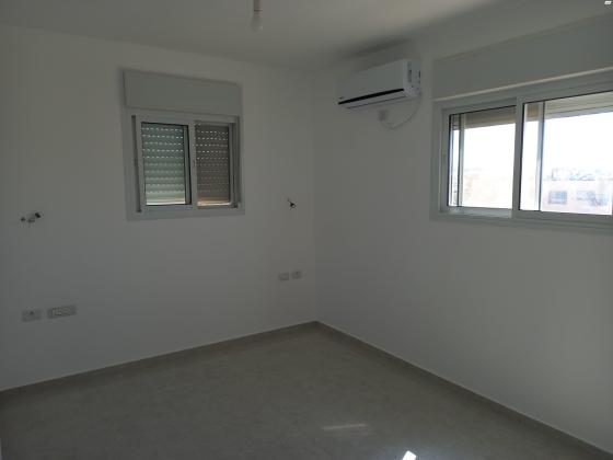 שדי חמד 32 (קרית ספר)