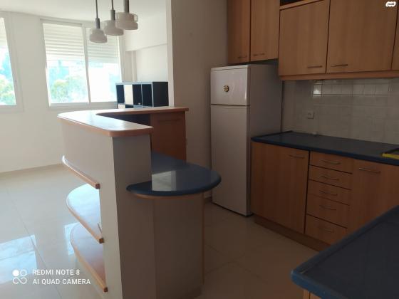 אבא הלל סילבר 21 (יזרעאליה)