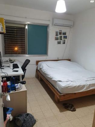 יצחק רגר 136 (שכונה ד)