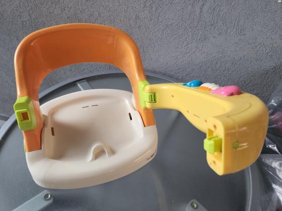 כסא אמבטיה לתינוק מסתובב עם