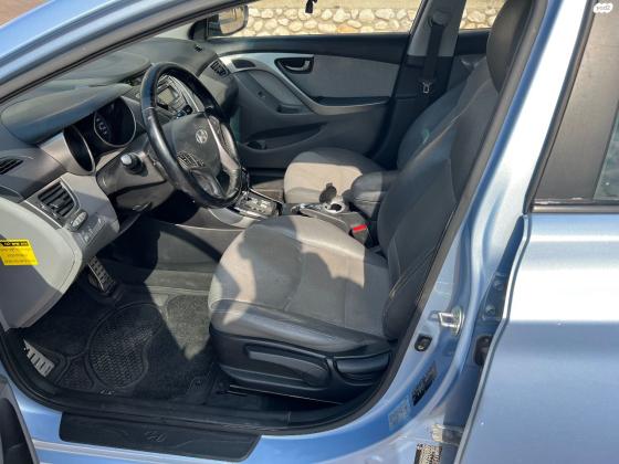 יונדאי i35 (2013)