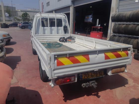 יונדאי H100 (2000)