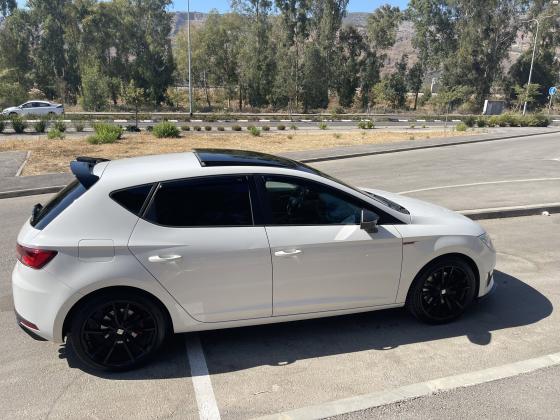 סיאט לאון (2016)