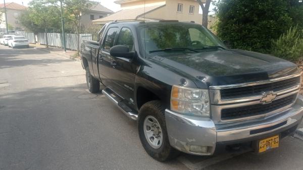 שברולט סילברדו 3500 (2008)