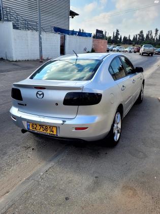 מאזדה 3 (2005)
