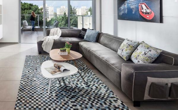 ספה של "אסף רהיטי מעצבים"